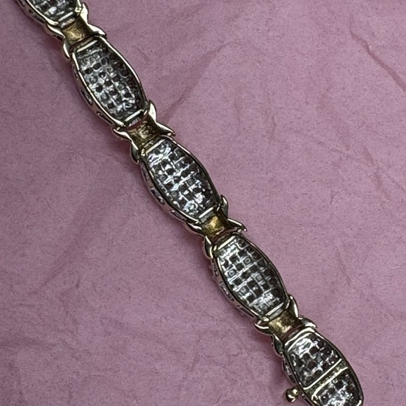 Estate Find 10k Yellow & White Gold Oval 3TW Diamond Cluster Tennis Bracelet - Picture 8 of 16